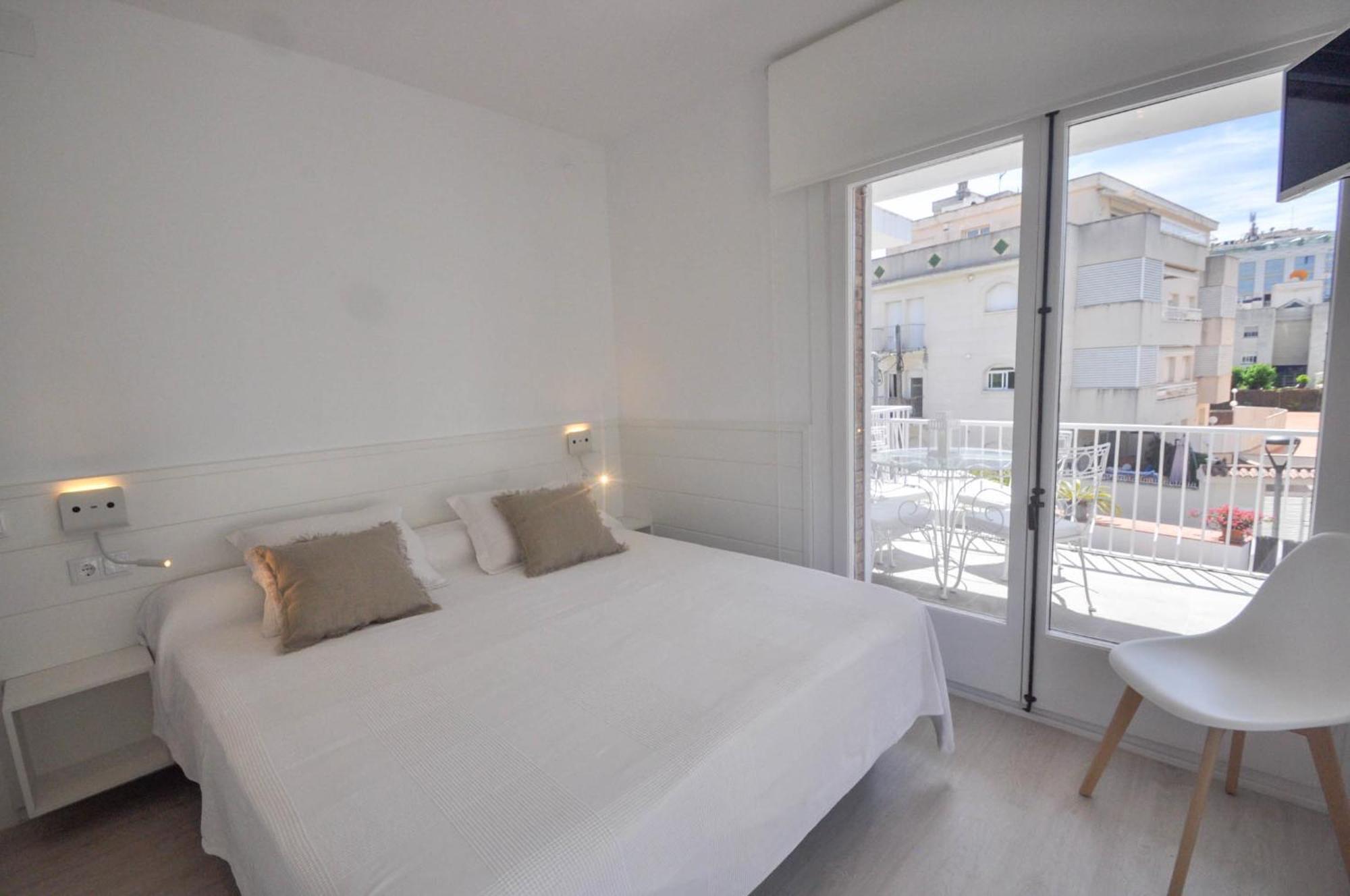 The Luxor Apartment By Hello Homes Sitges Buitenkant foto